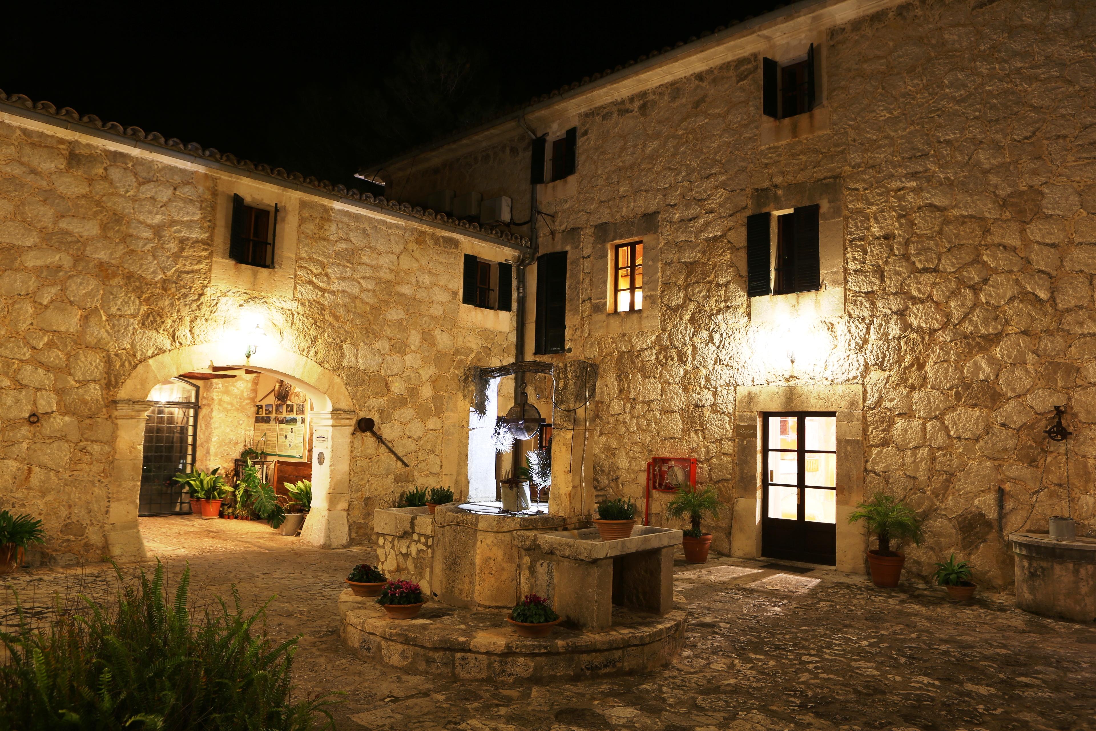 Hotel Monnaber Nou & Campanet