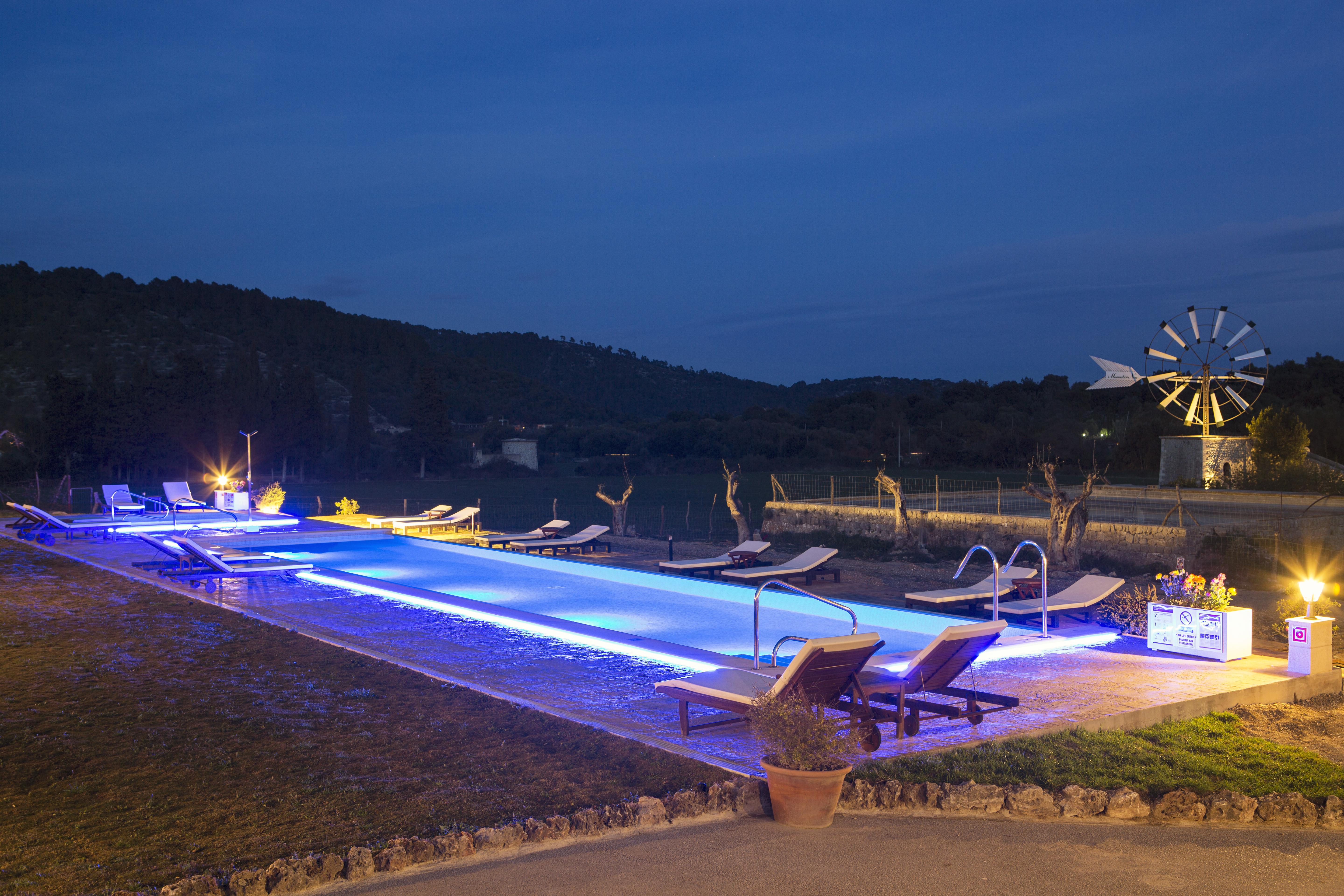Monnaber Nou & Hotel Campanet
