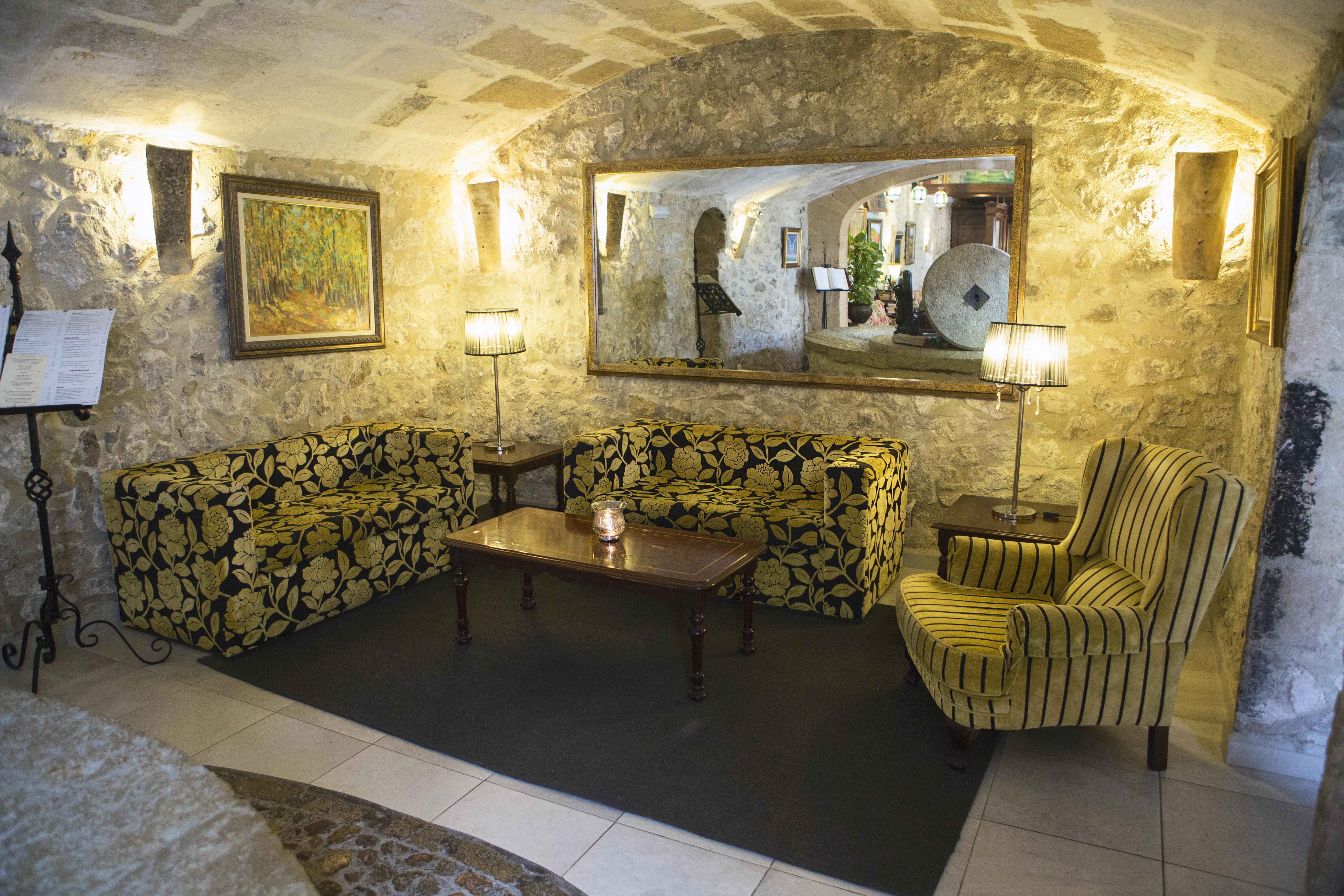 Hotell Monnaber Nou & Campanet